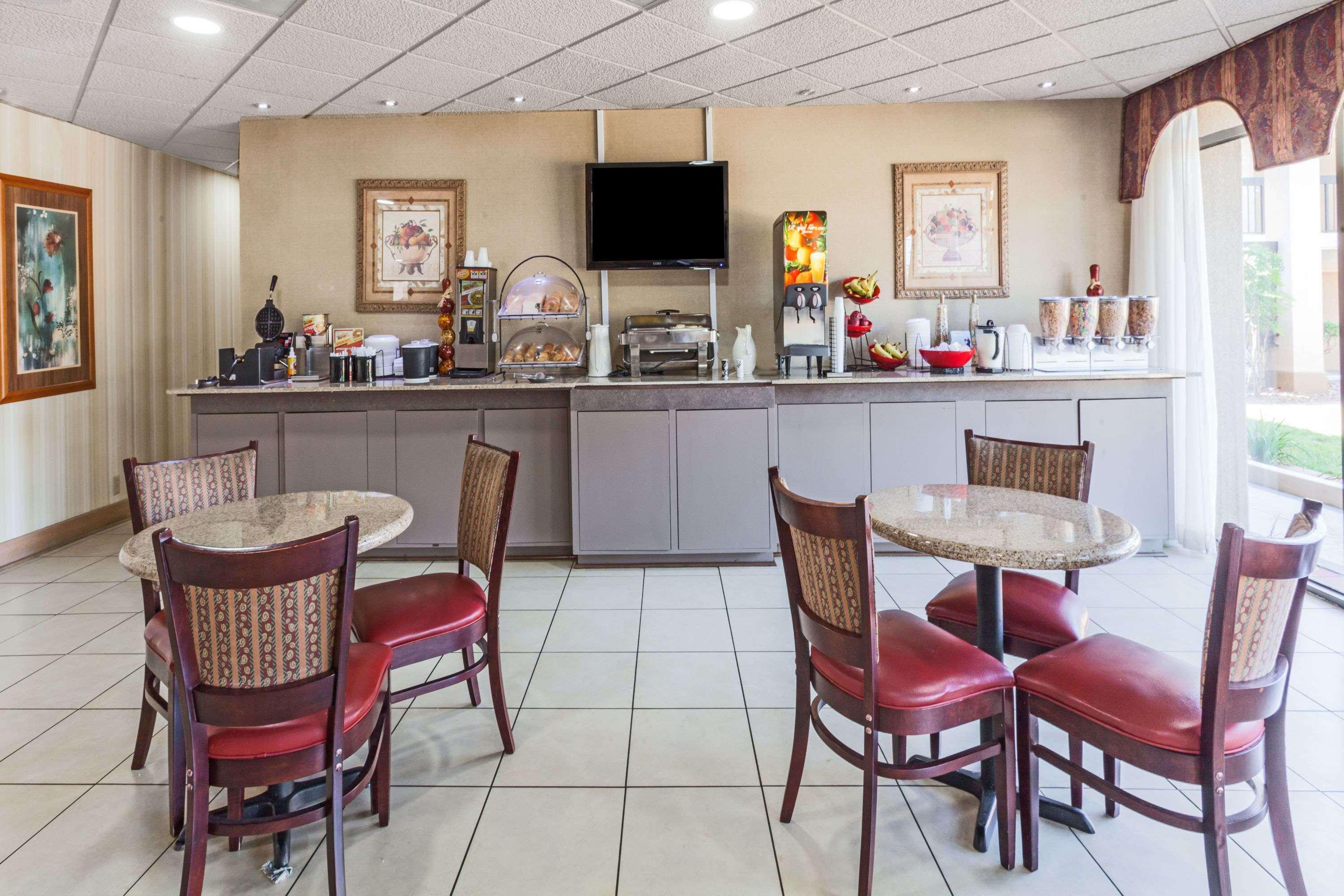 Ramada By Wyndham Lebanon Ξενοδοχείο Εξωτερικό φωτογραφία