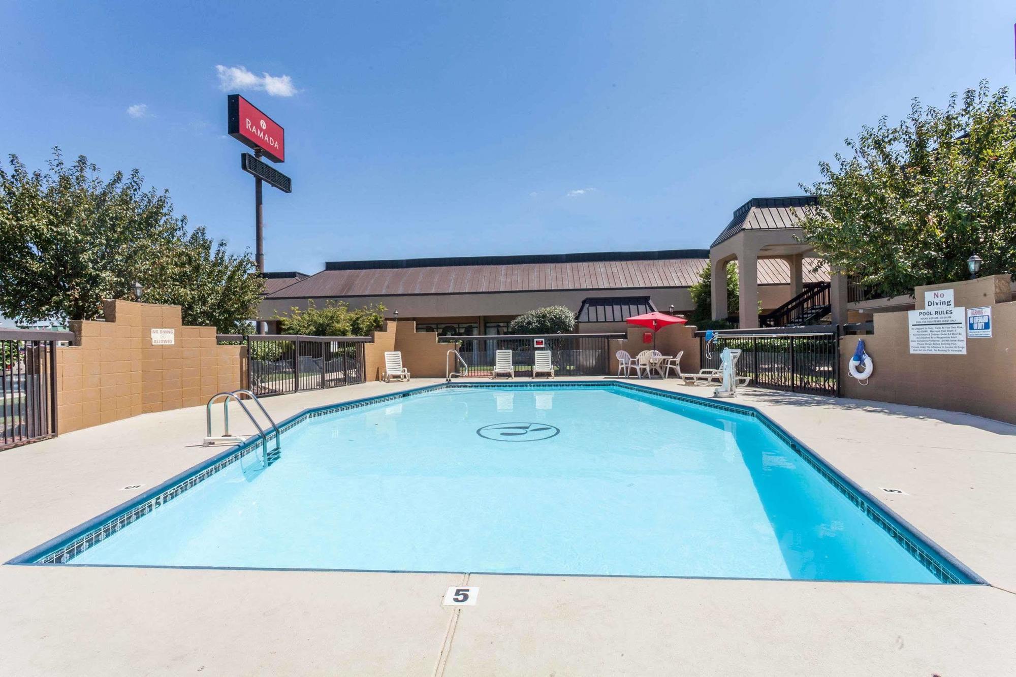 Ramada By Wyndham Lebanon Ξενοδοχείο Εξωτερικό φωτογραφία