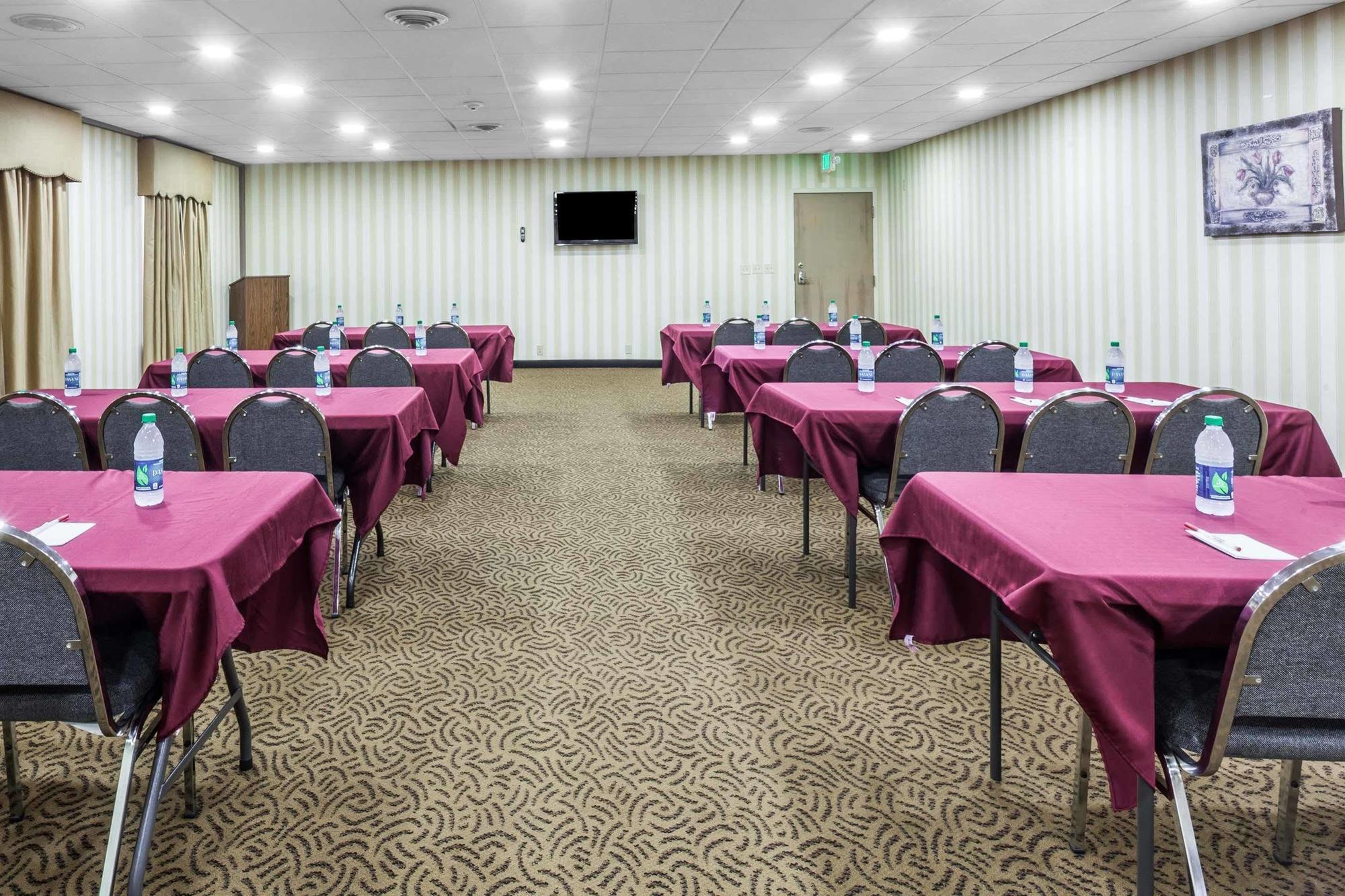 Ramada By Wyndham Lebanon Ξενοδοχείο Εξωτερικό φωτογραφία